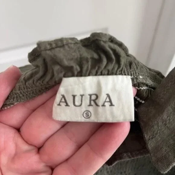 Tiered Smocked Aura Sage Green Midi Women’s Size Small - Picture 3 of 8